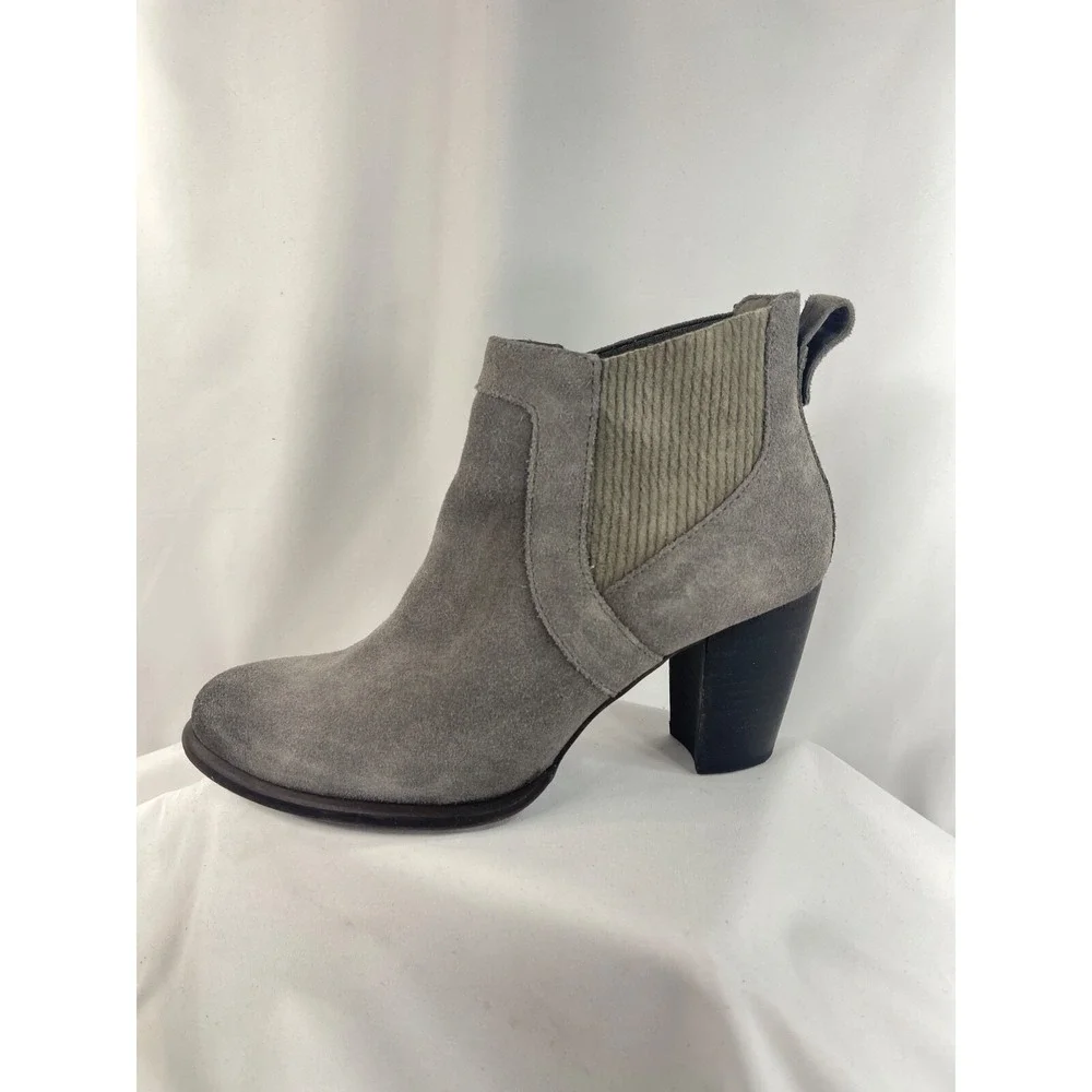 UGG Cobie II Womens 9.5 Suede Ankle Booties Nightfall Grey Distressed corpcore
